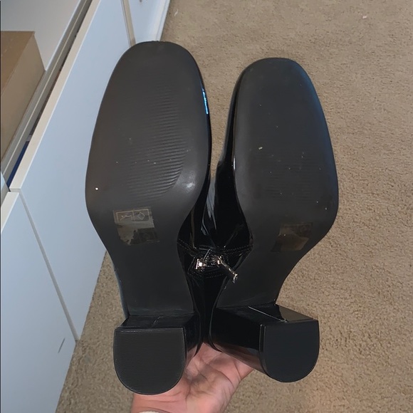 Latex booties! - Picture 4 of 4